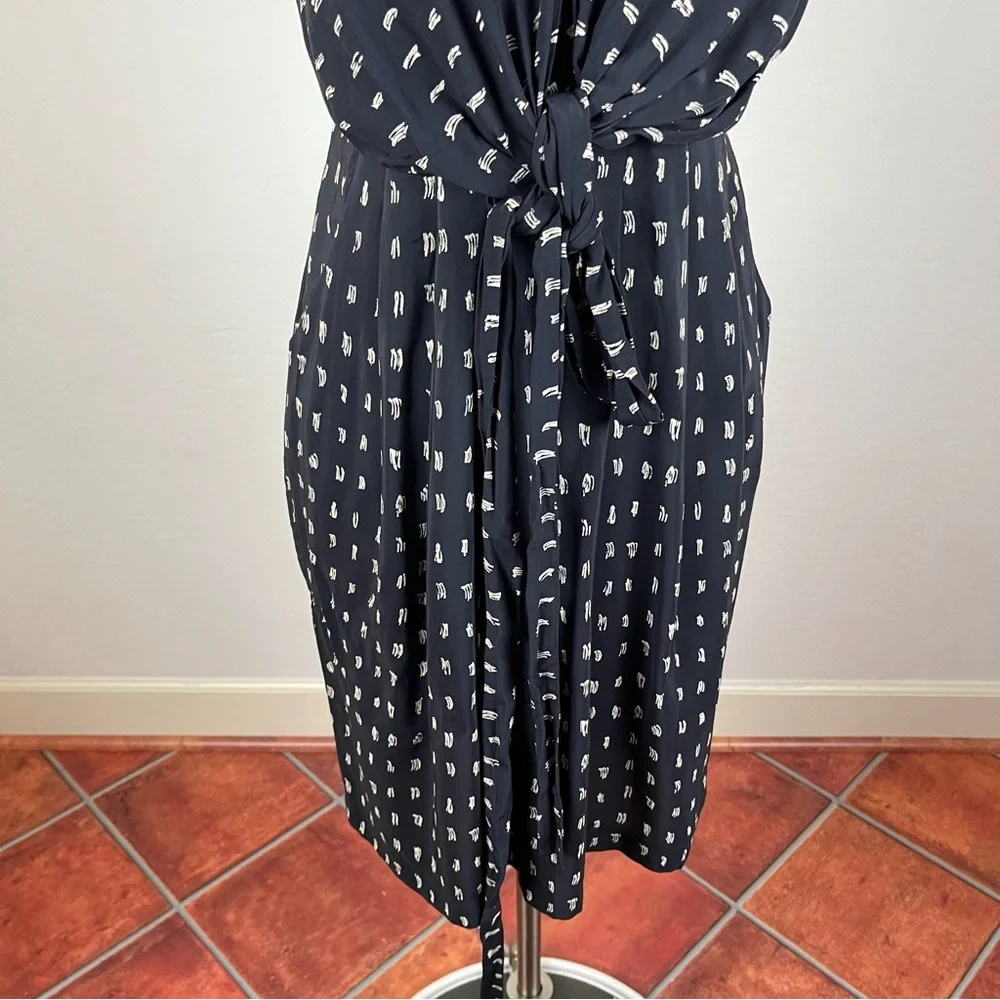 M.M Lafleur The Noel Dress - Picture 6 of 10